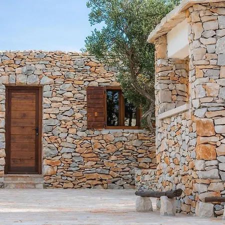 Casa de Férias Mario Povlja (Brac)